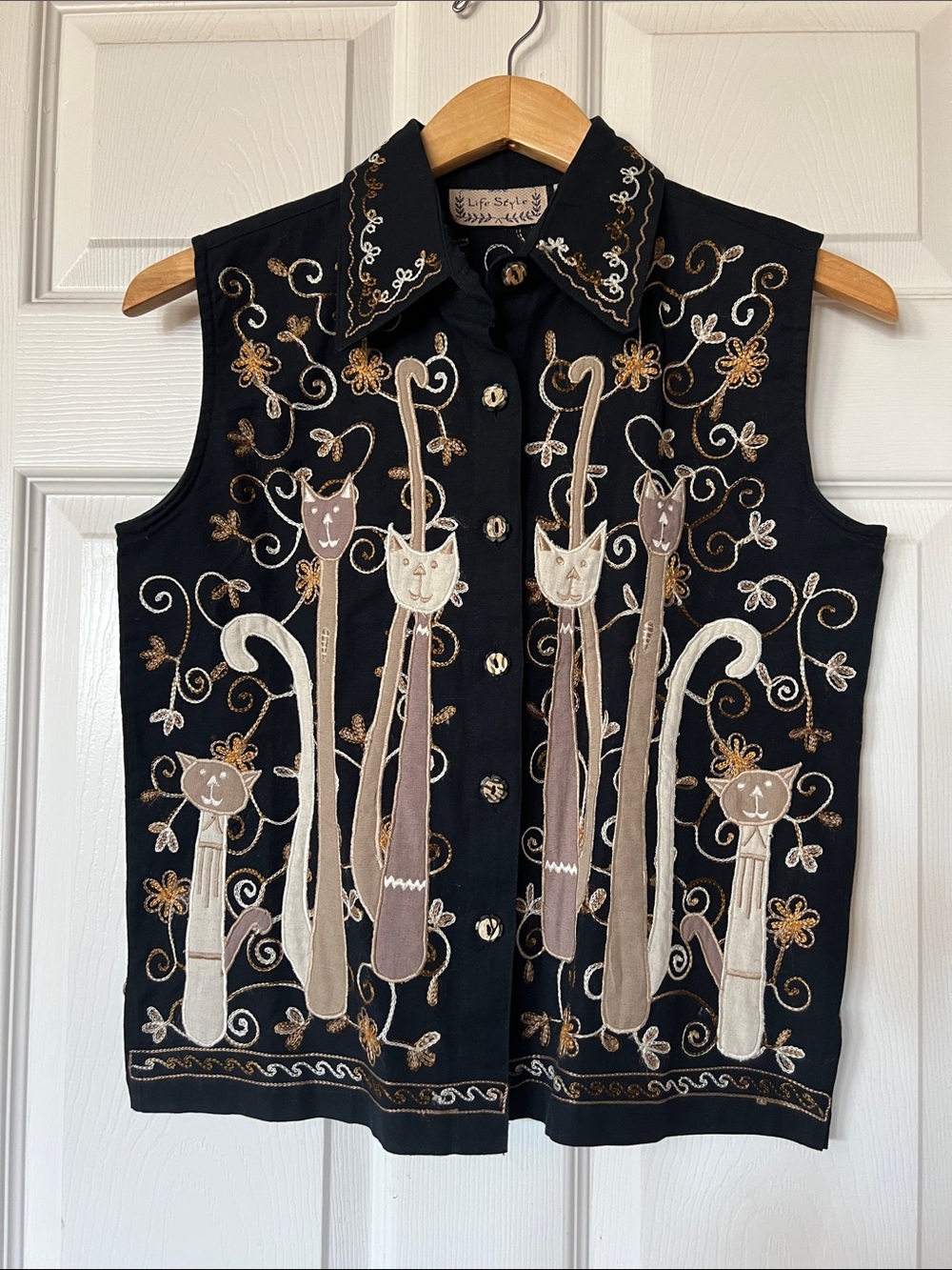 Vintage Life Style Cat Embroidered Vest